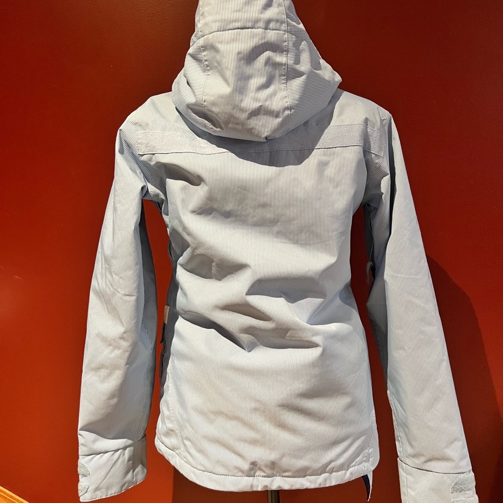 Ski jacket - Picture 2 of 5